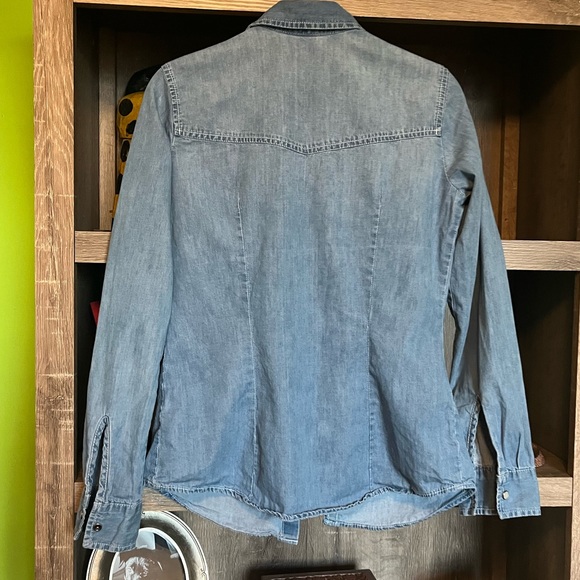 Chambray Button Down Shirt - Picture 4 of 4